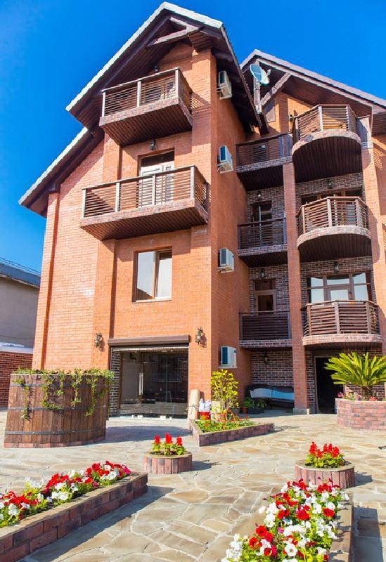 Guest House Belweder Гагра Екстер'єр фото