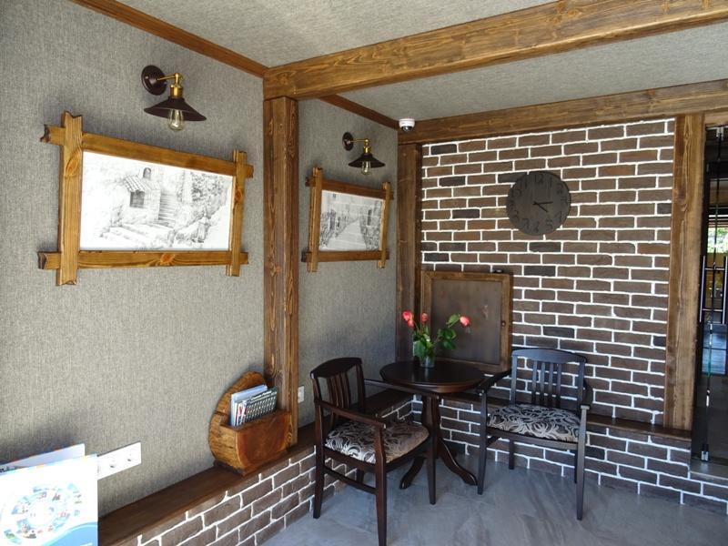 Guest House Belweder Гагра Екстер'єр фото