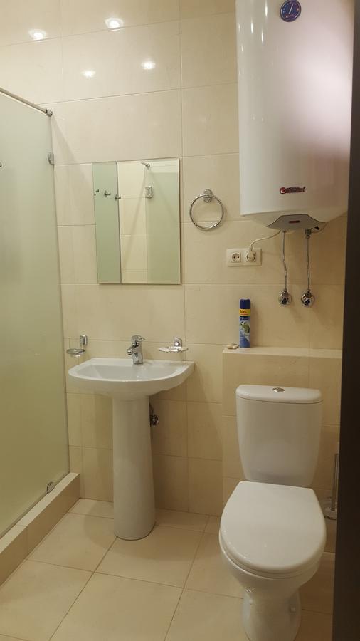 Guest House Belweder Гагра Екстер'єр фото
